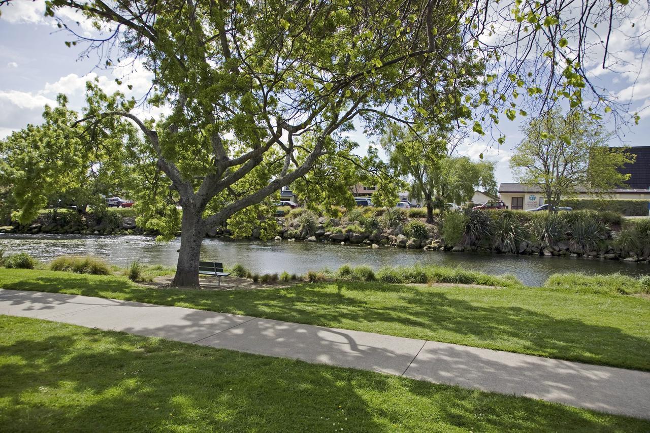 Riverside Villa - In The City By The River! Nelson Exterior photo